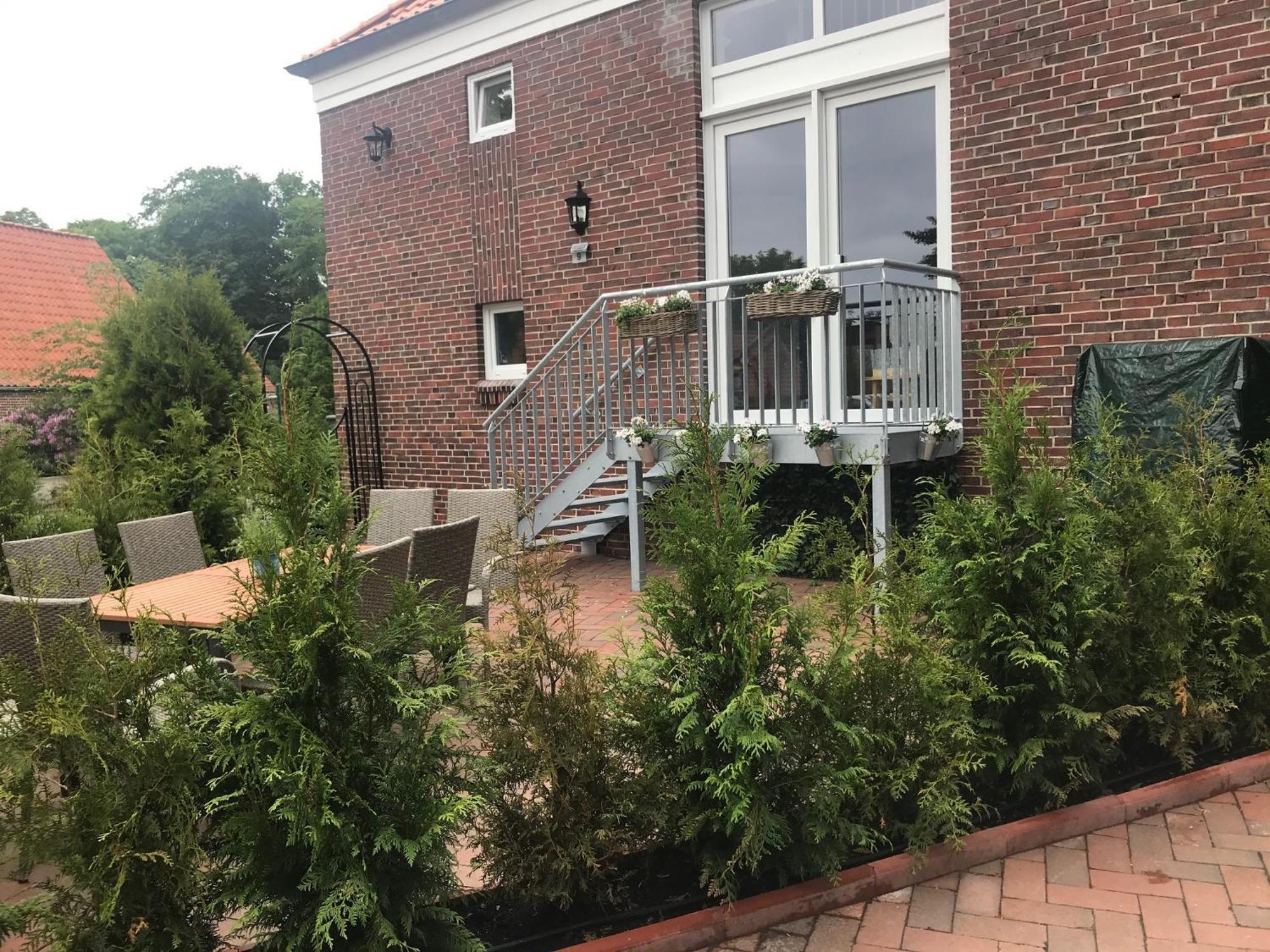 Friesischer Hof, Ferienwohnungen Mit Indoor Spielplatz, Kostenfreien Parkplatz Und W-Lan Hage Pokoj fotografie
